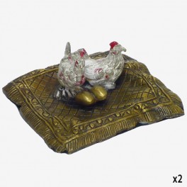 BRASS PAPERWEIGHT PAINTED CHICKE